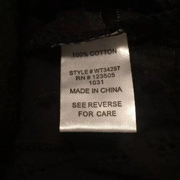 ❗️S,M,&L Heart & hips black crop top - Picture 4 of 12